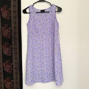 NWT Floral tie girls dress